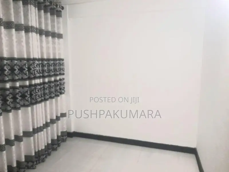 Apartment for Sale in Kotikawatta (file No 113 F)