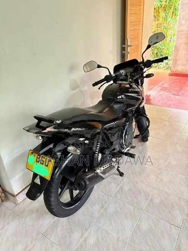 Bajaj Pulsar 150 2018