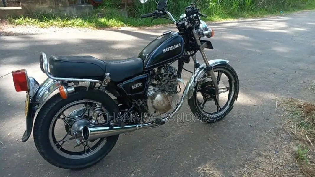 Suzuki GN 125 2005