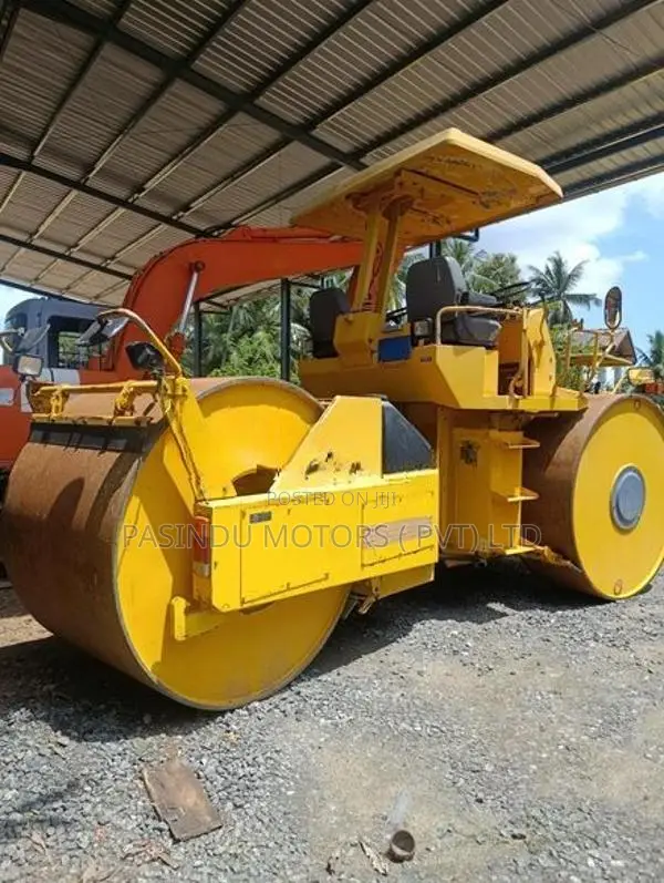Sakai Roller R2N-AA