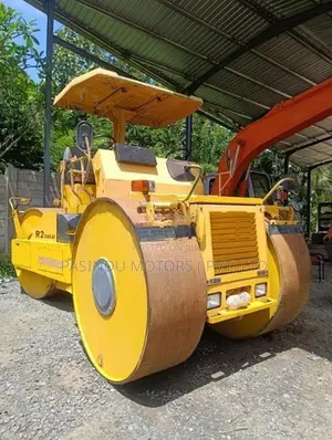 Sakai Roller R2N-AA