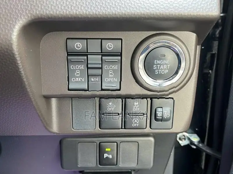 Toyota Roomy G 2023