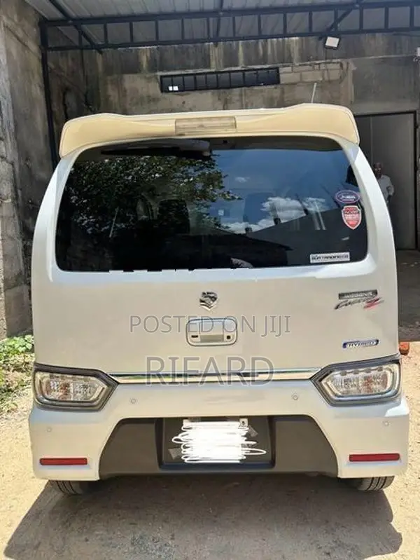 Suzuki Wagon R 2023