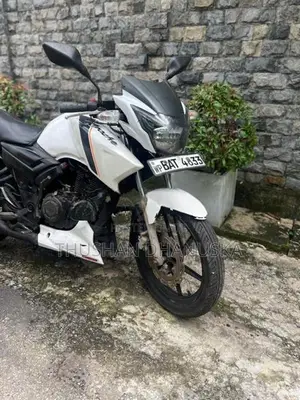 TVS Apache RTR 180 2014