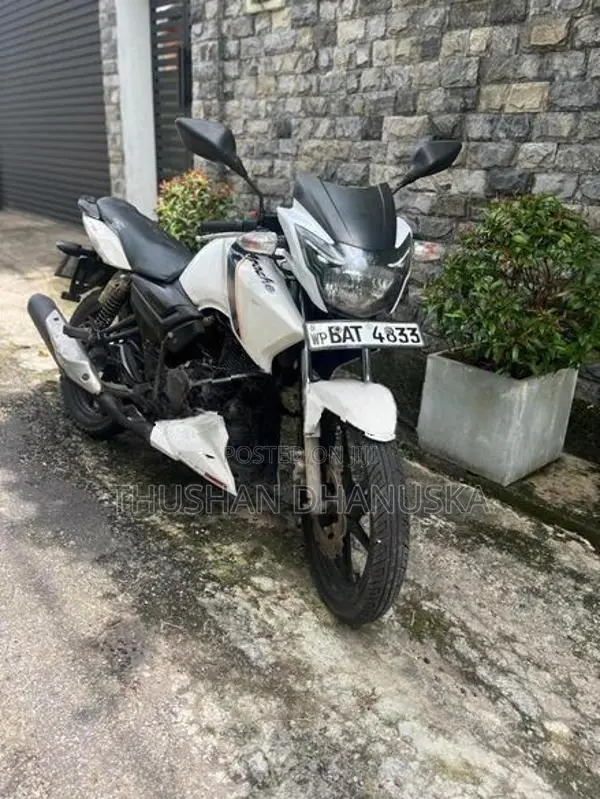 TVS Apache RTR 180 2014