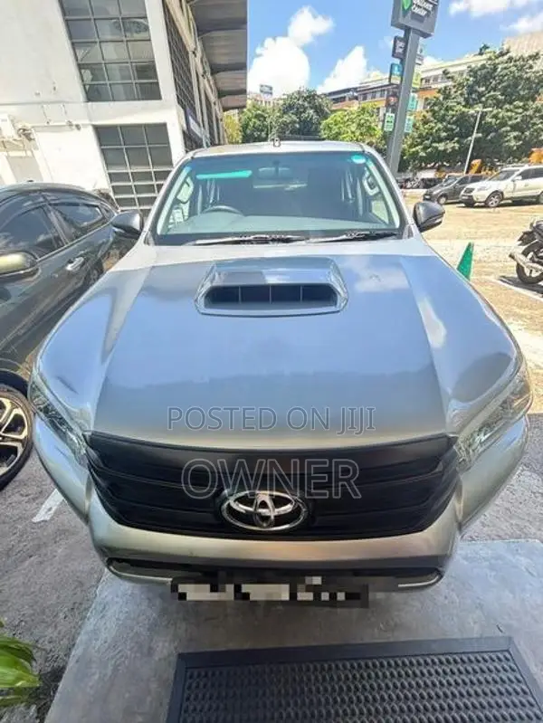 Toyota Hilux 2017