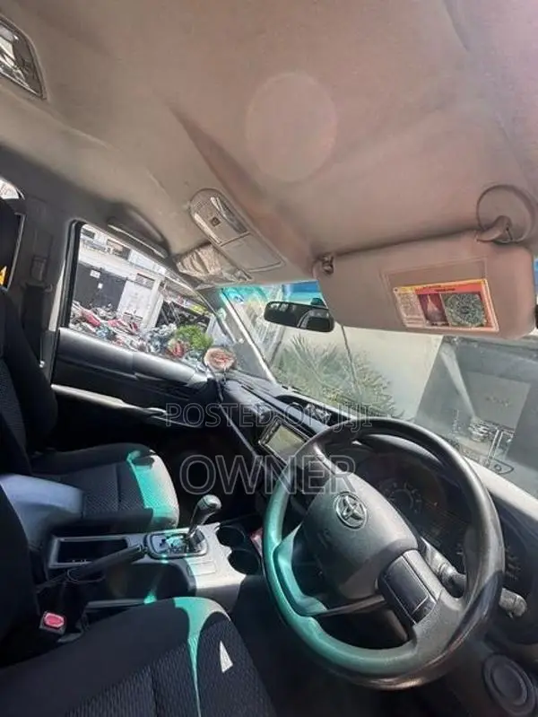 Toyota Hilux 2017