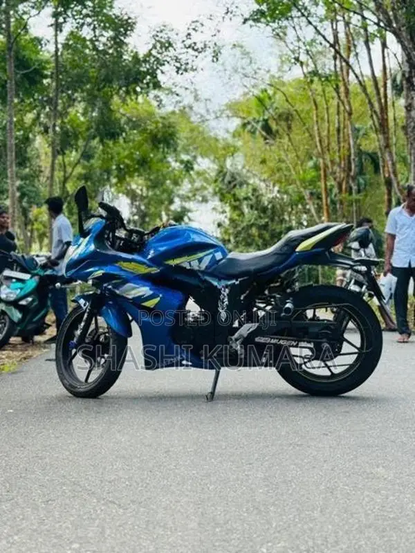 Suzuki Gixxer SF 2017