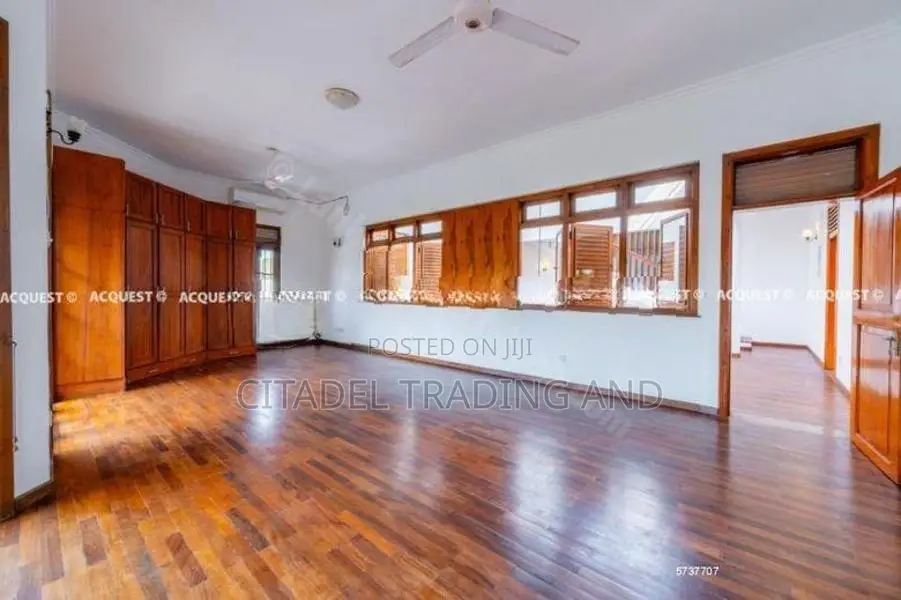 2 Story House For Sale In Baththaramulla - CH1772