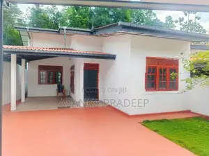 Single Storey House for Sale in Kottawa Polgasowita(yiko)
