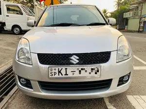Suzuki Swift VXI 2010