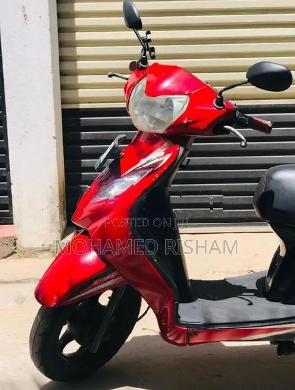 TVS Wego 110 2015