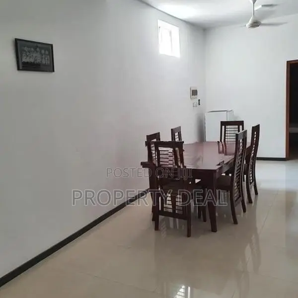 Apartment Complex for Rent in Colombo 05 - PDC10