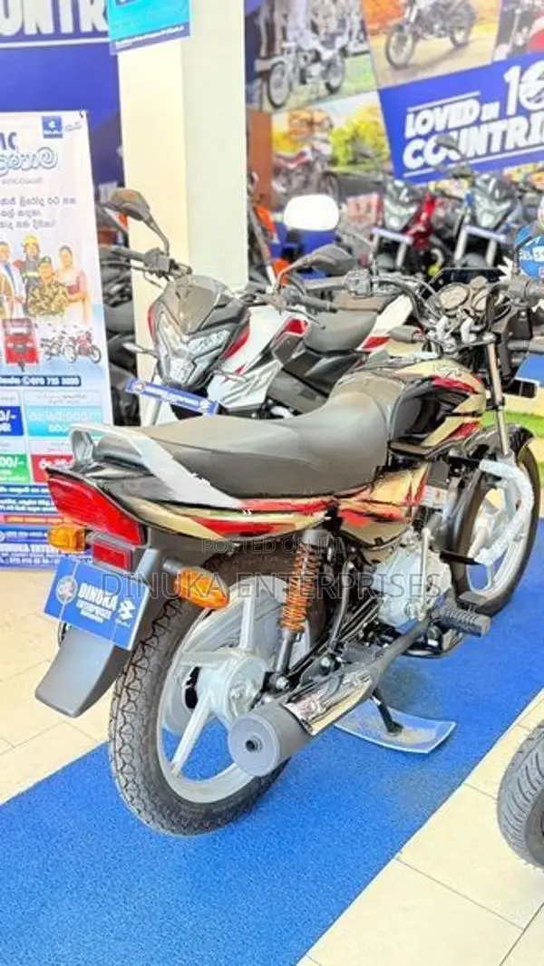 Bajaj CT100 ES 2026