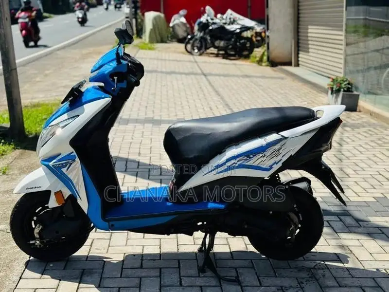 Honda Dio 2017