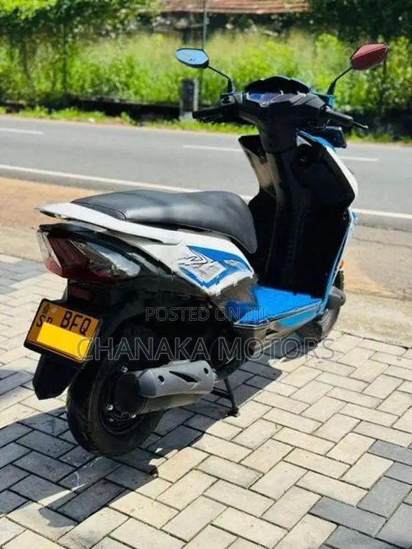 Honda Dio 2017