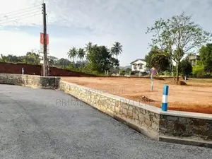 කුරුණෑගල උයන්දන ඉඩමක් විකිණීමට