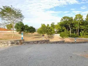 කුරුණෑගල උයන්දන ඉඩමක් විකිණීමට