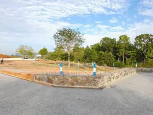 කුරුණෑගල උයන්දන ඉඩමක් විකිණීමට