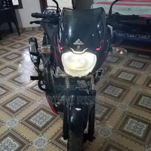 Bajaj Pulsar 150 2017