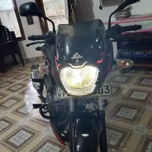Bajaj Pulsar 150 2017