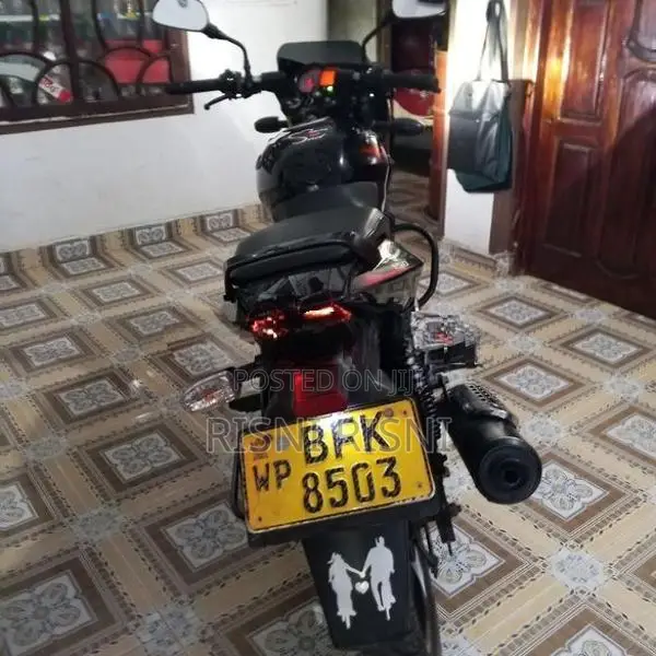 Bajaj Pulsar 150 2017