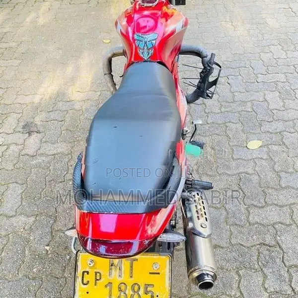 Bajaj Discover 2006