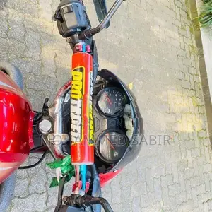 Bajaj Discover 2006