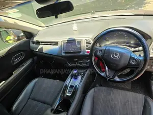 Honda Vezel 2014