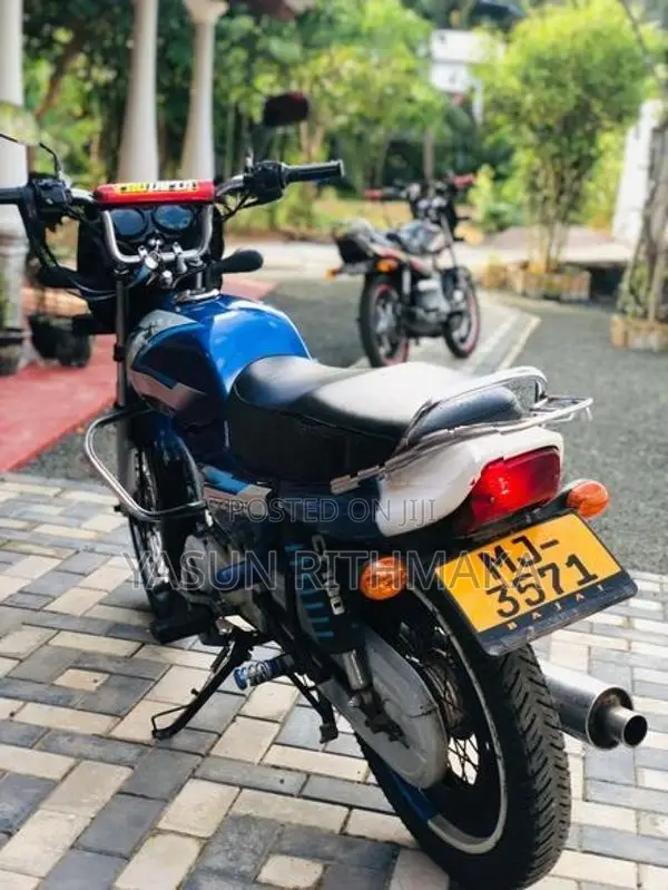Bajaj CT100 2005