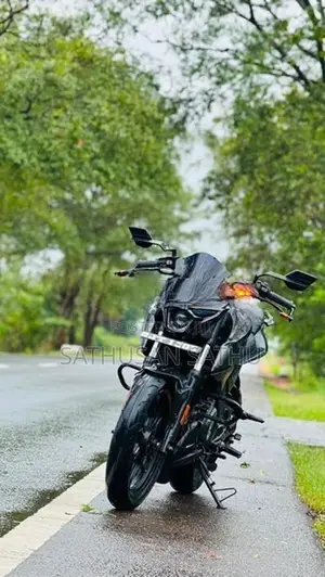 Bajaj Pulsar N160 2025