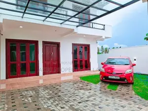 LUXURY HOUSE FOR SALE IN KOTTAWA SIDDAMULLA