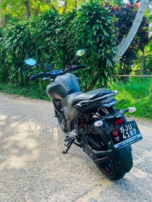 Yamaha Fzs V4 2025