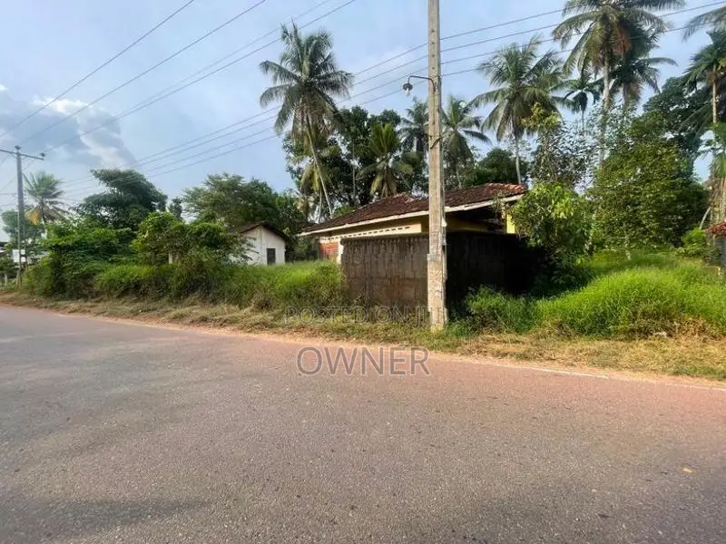 Commercial Property for Sale In Avissawella
