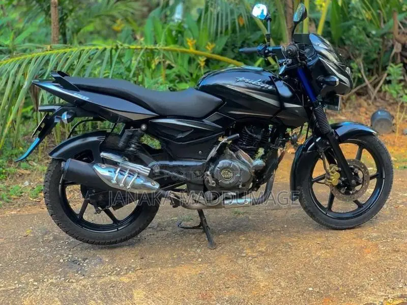 Bajaj Pulsar 150 2017