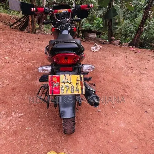 Bajaj Discover 2010