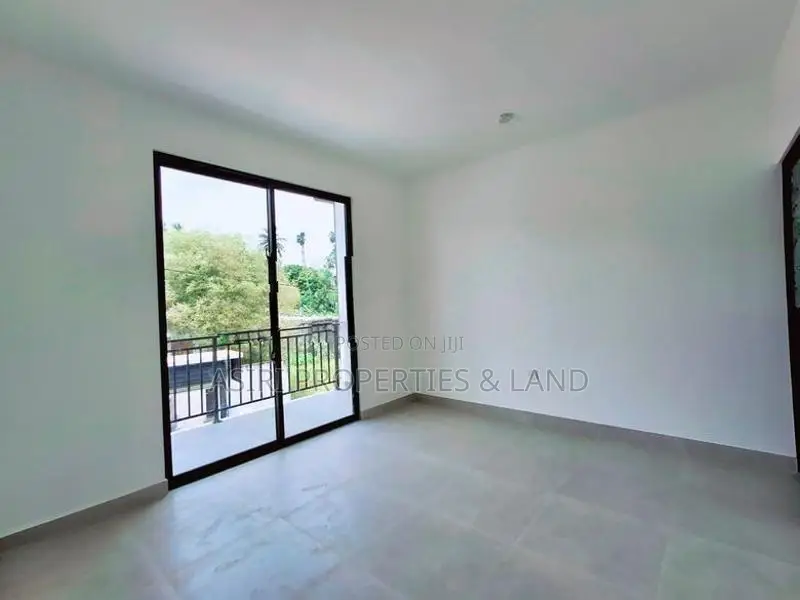 TWO STORY HOUSE FOR SALE IN PILIYANDALA GONAPOLA