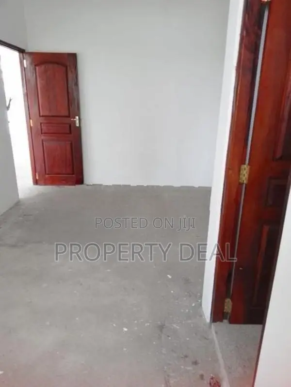 Commercial Space for Rent in Colombo 05 – PDC179