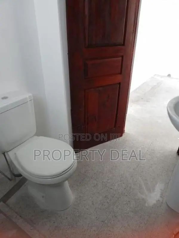 Commercial Space for Rent in Colombo 05 – PDC179