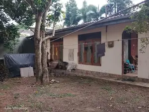 Beautiful Single‑Story Home for Sale – Suwarapola, Piliyandala
