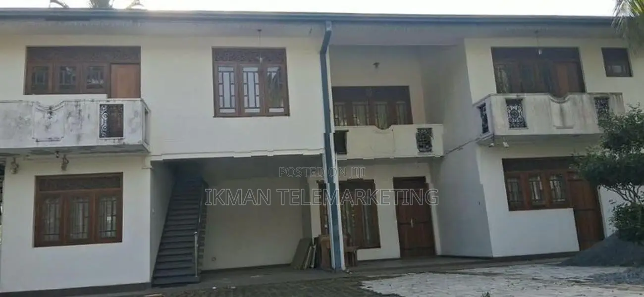 Upstairs House for Rent – Bandaragama