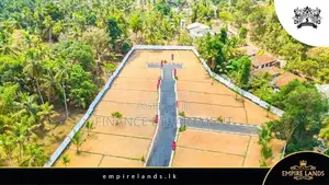 නිදහස් වටපිටාවක පදිංචියට හොදම කඳන නේවාසික බිම් කොටස්