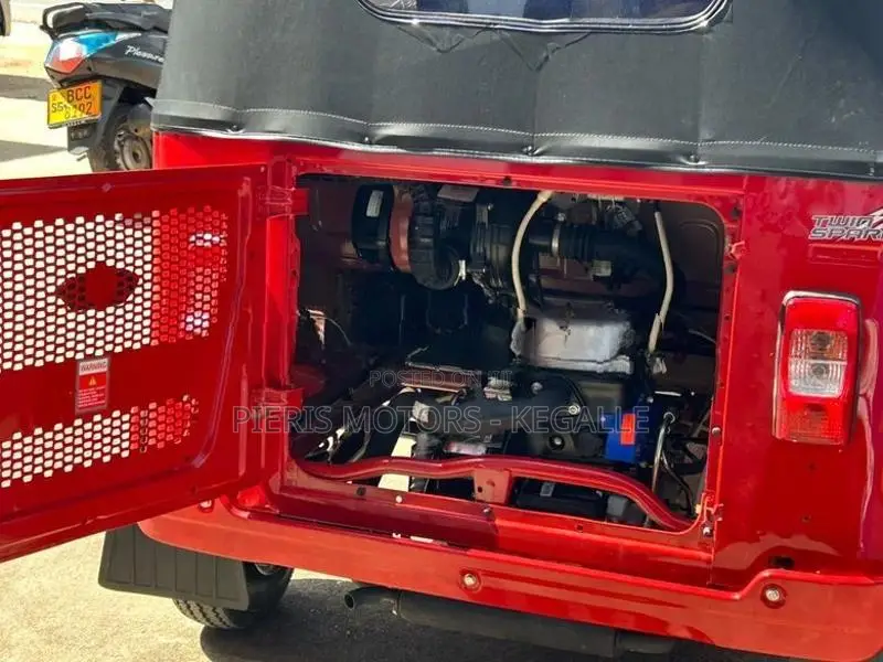 Bajaj RE 2026