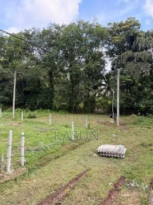 Land for Sale in Athurugiriya