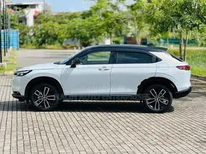 Honda Vezel Z Play 2026
