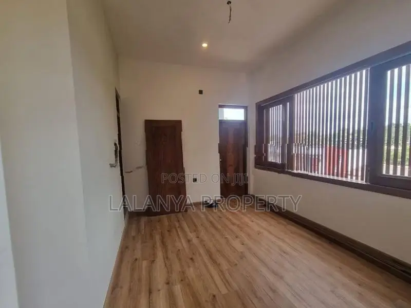 3800Sqft 4 Bed Room House for Sale in Thalawathugoda CVVV-A1