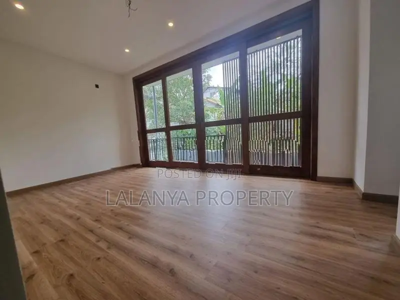3800Sqft 4 Bed Room House for Sale in Thalawathugoda CVVV-A1