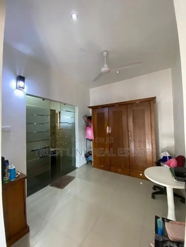 House For Sale In Jaela