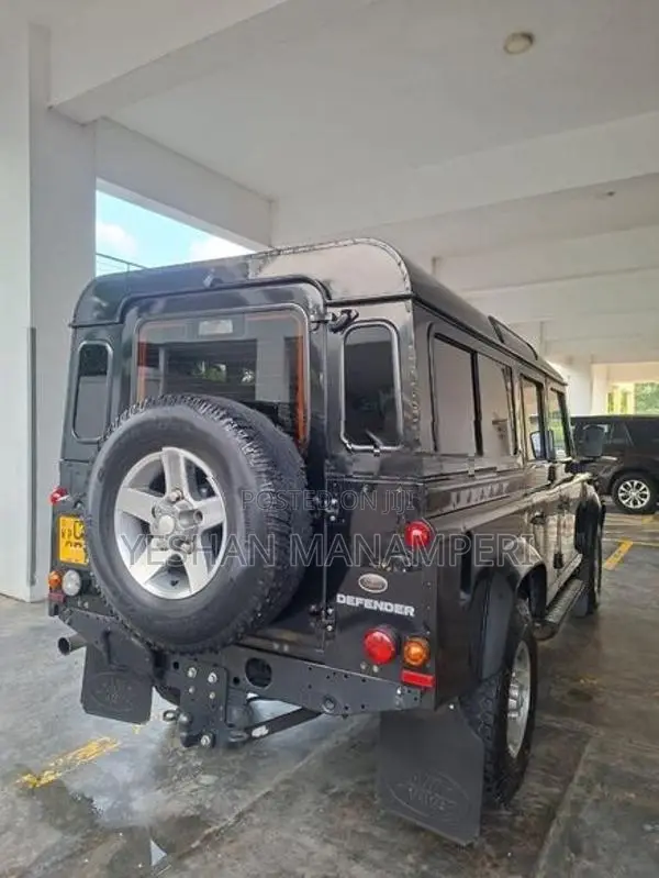 Land Rover Defender 110 2015