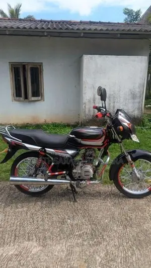 Bajaj CT100 2011